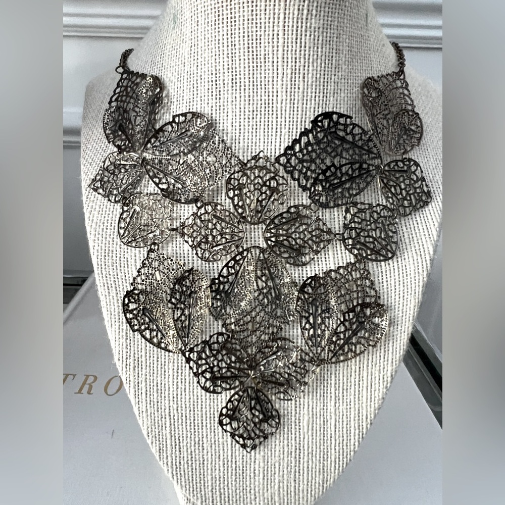 Statement filigree necklace bib.